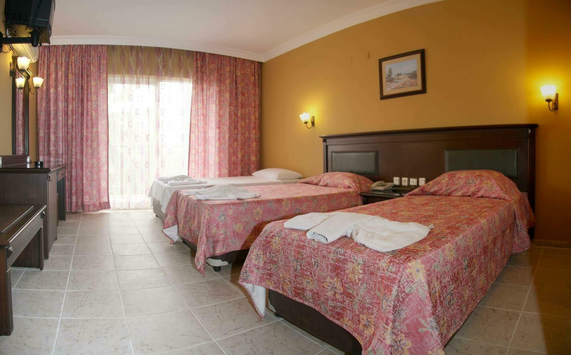 Hotel Club Dorado Marmaris Zewnętrze zdjęcie